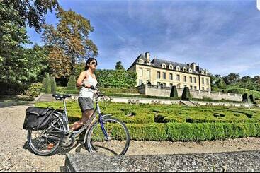 پانسیون Le Panoramique Auvers