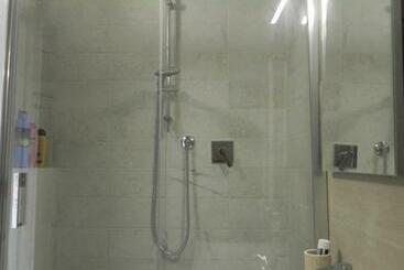 تختخواب و صبحانه A Casa Di Paola