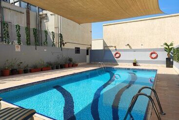 Al Raya Hotel Apartments