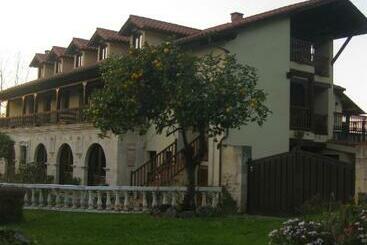 Apartamentos La Ceña