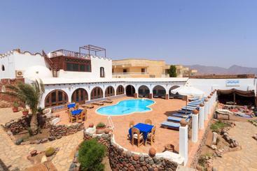 هتل Blue Beach Club