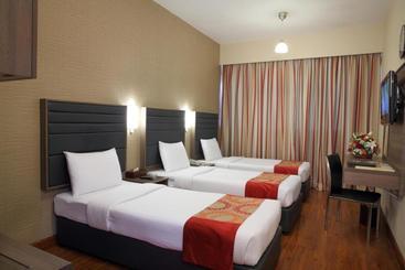 هتل Oasis Deira