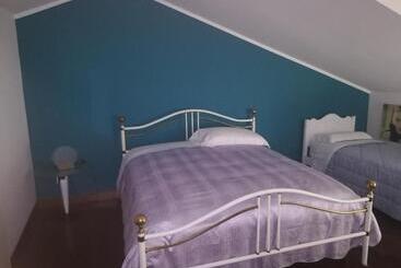 تختخواب و صبحانه Villa Magnolia Garda Lake