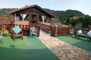 پانسیون Pousada Chalé Cantinho Verde