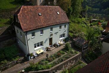 پانسیون Haus Bergfriede