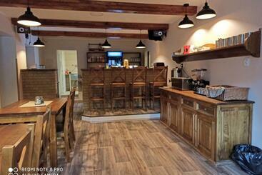 پانسیون Penzion A Restaurace V Háji