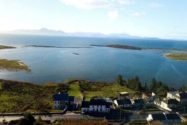 مبيت وإفطار Mulranny House