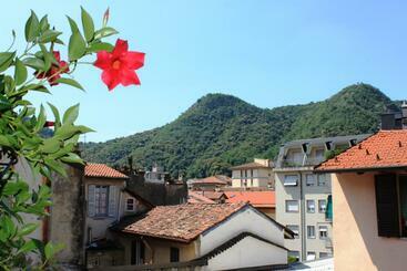 Le Dame Della Cortesella B&b