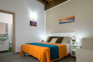 پانسیون Arricàmpati Airport Rooms & Bringo Car Rental