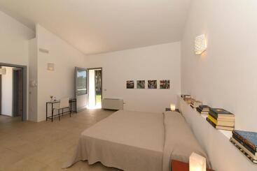 Bed and Breakfast La Casa Di Ora
