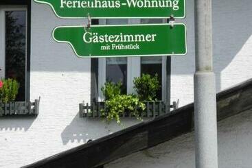 ベッドアンドブレックファースト Villa Luzia