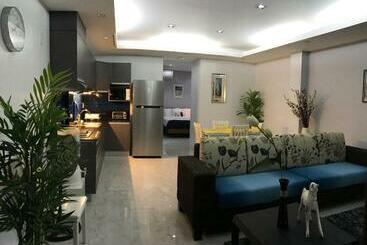 پانسیون Anavada Apartment   Davao City