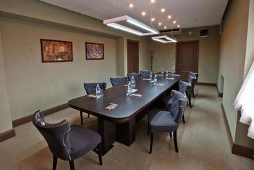 هتل Best Western Plus Spasskaya