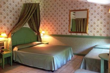هتل Ville Panazza
