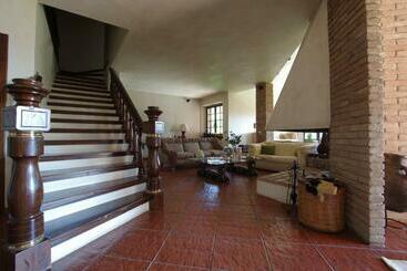 A Casa Di Angela B&b