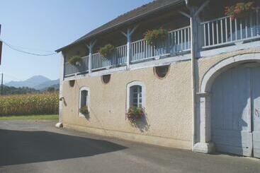 مبيت وإفطار Maison Palu