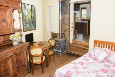 پانسیون Gallery Guest Rooms