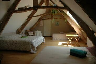 Bed and Breakfast Chambre D Hôte La Maison Du Mesnil