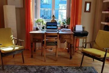 تختخواب و صبحانه La Chouette Maison   Chambres D Hôtes Et Gîte En Ville