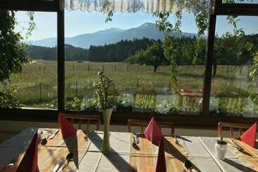 Landhotel Gasthof Eichhof Natters