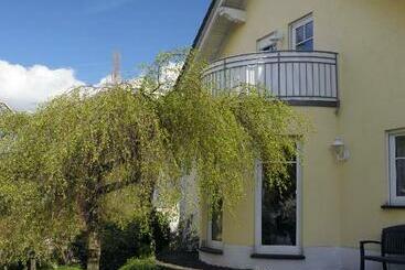 アパートホテル Ferienwohnung Landfein Schalkenmehren