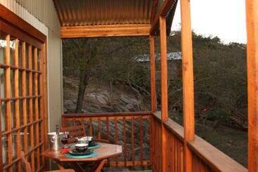 پانسیون 5th Seasons Guesthouse