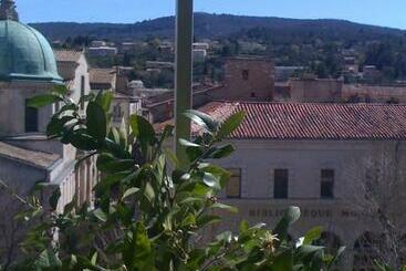 L Auberge Espagnole   Bed & Breakfast