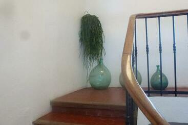L Auberge Espagnole   Bed & Breakfast