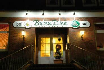 Buten Diek Hotel Restaurant Gmbh &