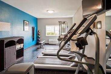 هتل Best Western Wichita Northeast