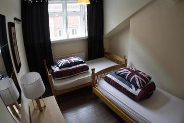 هاستل Midtown Lodge