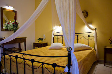 Galini Rooms