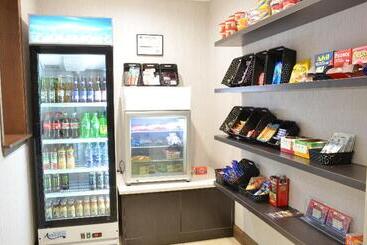 فندق Holiday Inn Express  Waterloo/cedar Falls, An Ihg