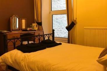 Penygawse Guest House & Tearooms