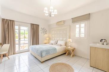 Vergina Studios & Apartments