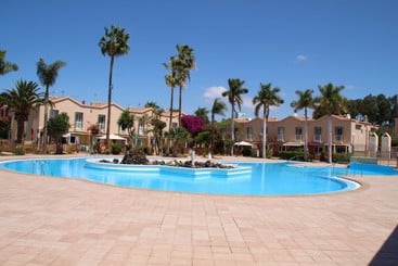 Green Oasis Club