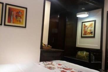 هتل Inn Riviera Jammu