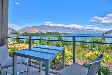 هتل Highview Apartments