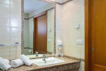 Reumasol Spa & Wellness  & Apartments
