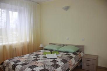 & Hostel Kruiz