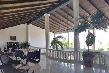 هتل Playa Laguna