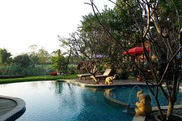 هتل The Granary Resort