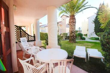 آپارتمان Old Village & Prestige