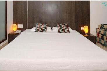 هتل The New Marrion