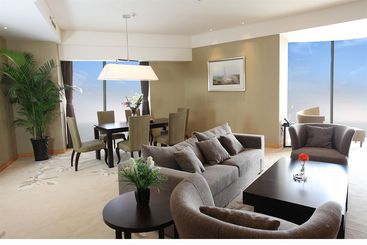 هتل Qinhuang International Apartment
