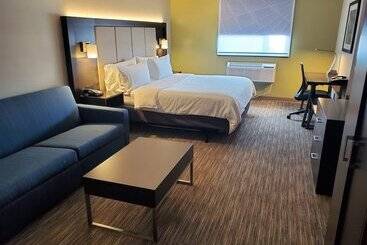 فندق Holiday Inn Express Maspeth, An Ihg