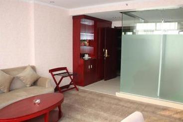 Super 8 Hotel Hefei Xin Tian Di