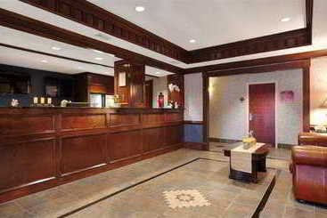 هتل Homestead Lodge Apart