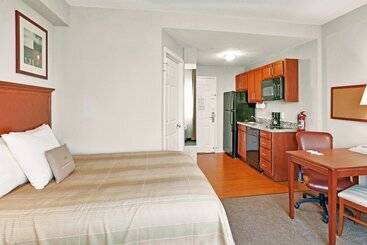 アパートホテル Candlewood Suites Hazleton, An Ihg