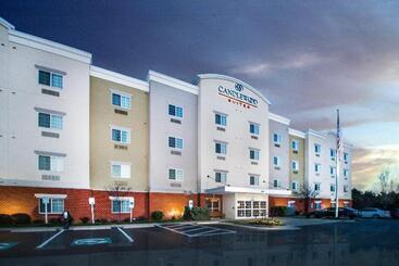 מלון דירות Candlewood Suites Wake Forest Raleigh Area, An Ihg